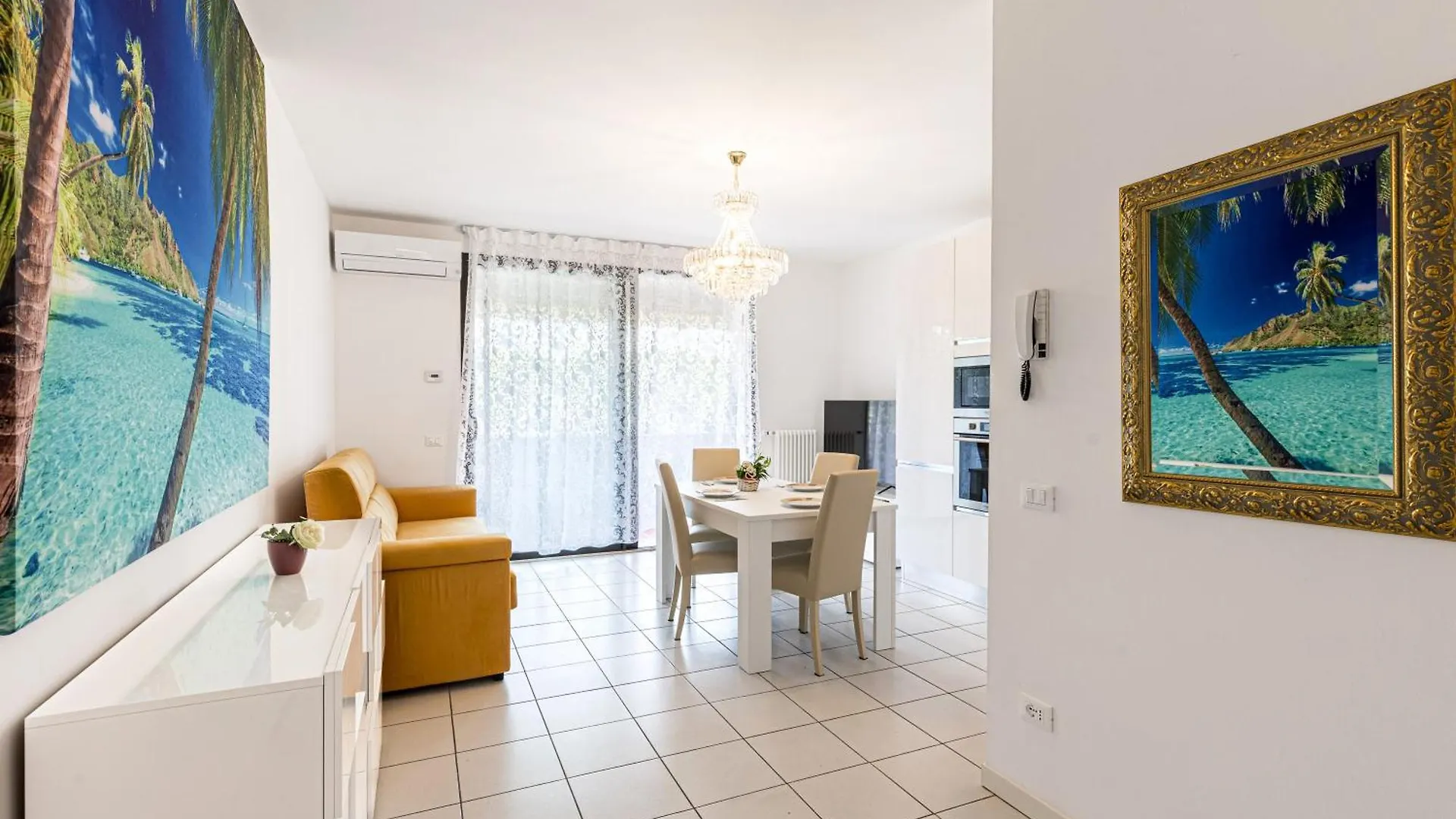 Artemide Apartment Desenzano del Garda Italië