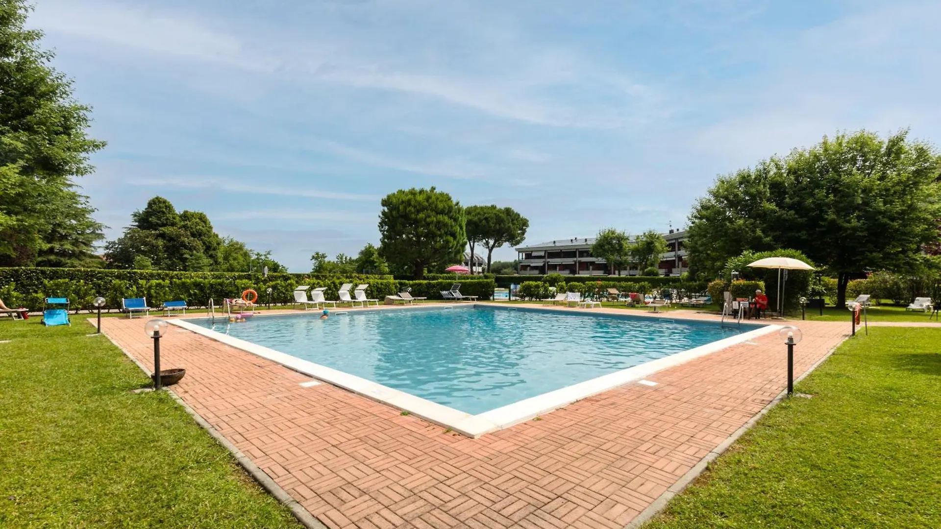 Artemide Apartment Desenzano del Garda
